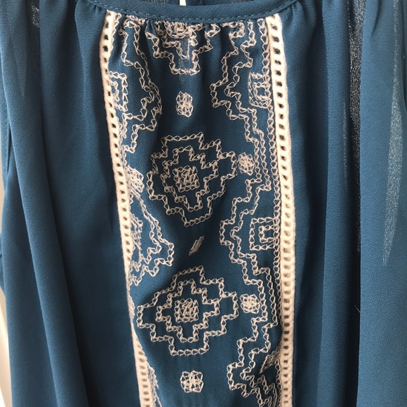 Maurices blue tank top - Picture 2 of 4